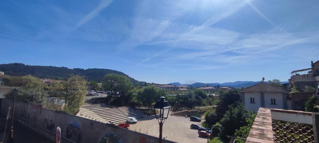 Appartement Provencal Avec Terrasse Dans Le Var Les Arcs-sur-Argens Εξωτερικό φωτογραφία